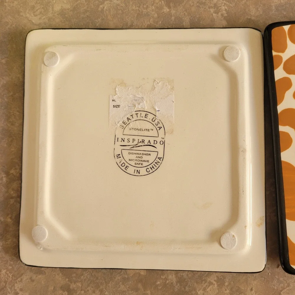 NEW Inspirado Appetizer Plate Palm Tree Giraffe Print Stonelite Set Animal Print